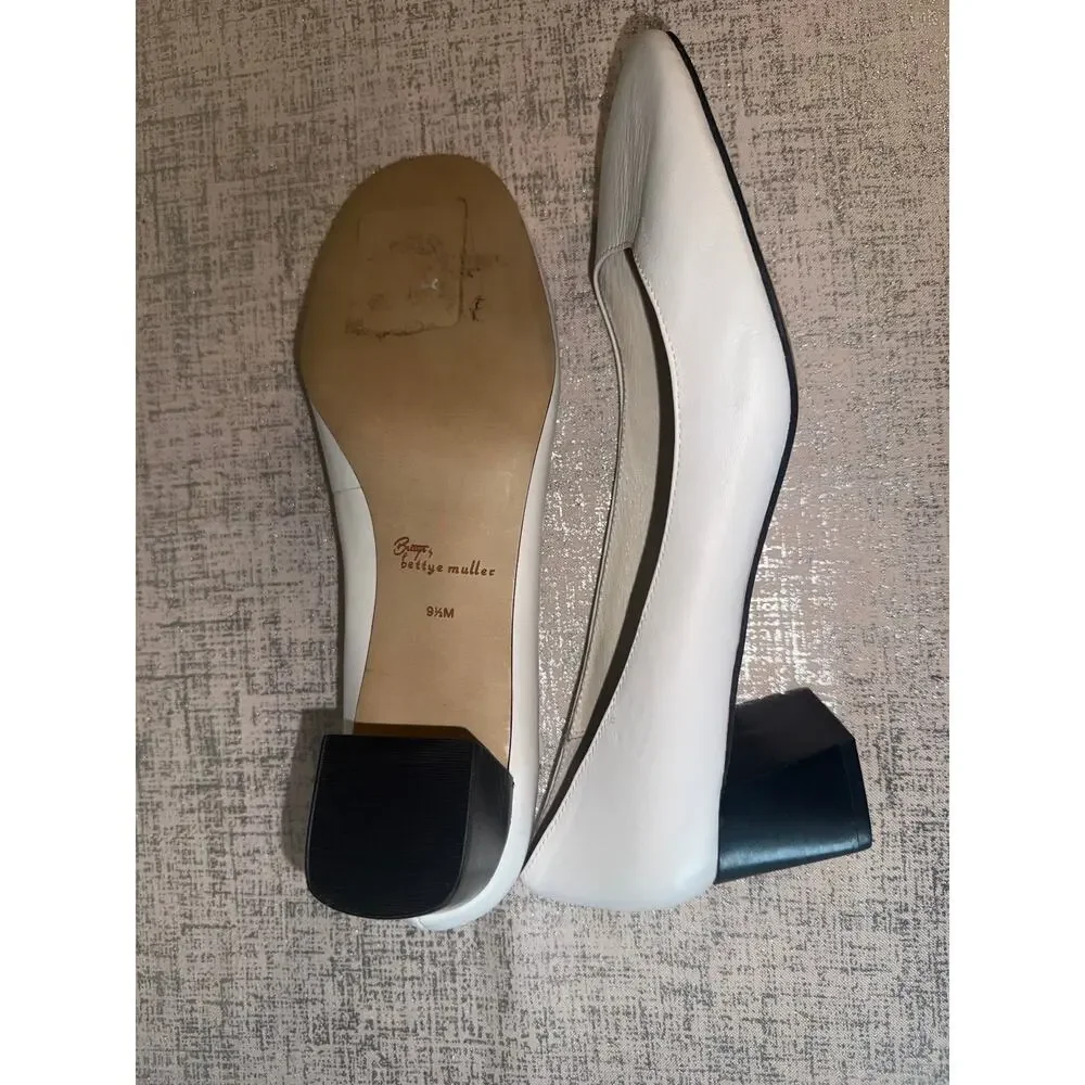 Bettye Muller White Leather Block Heel Pumps - Picture 3 of 13